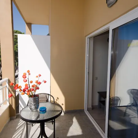 Filmar Otel Ixia (Rhodes)